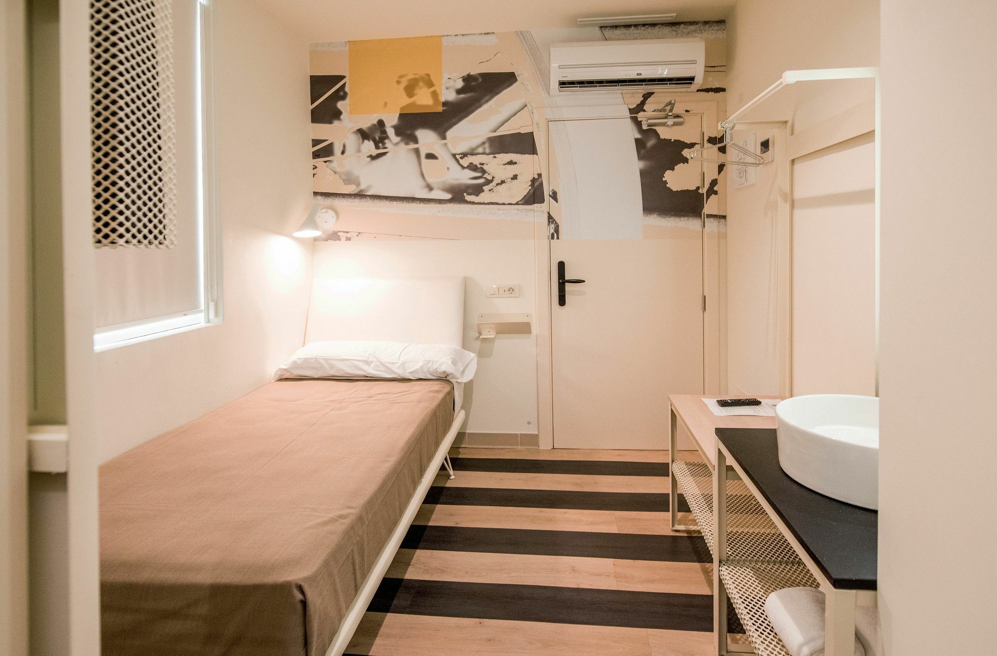 Room Select Sol مدريد المظهر الخارجي الصورة