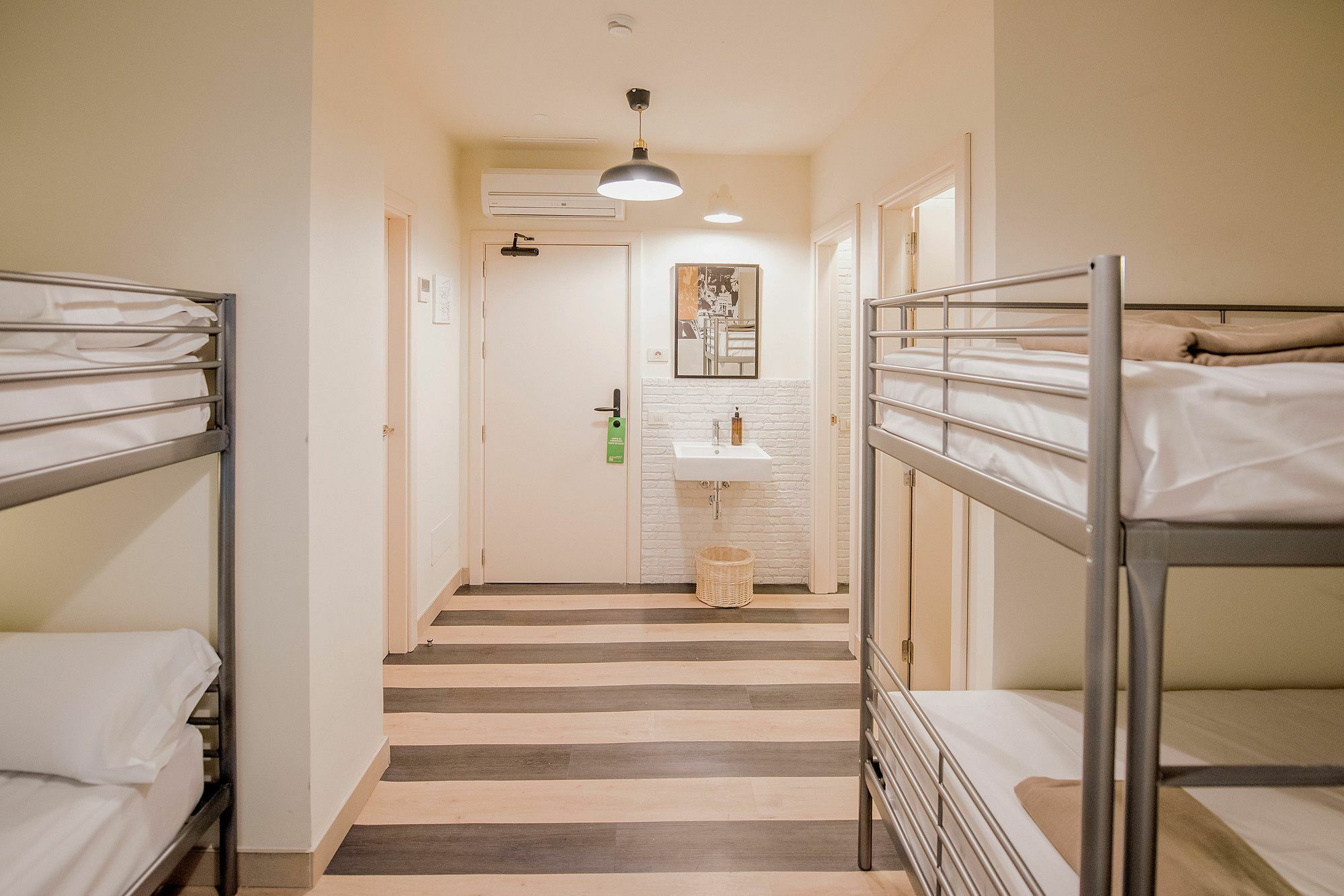 Room Select Sol مدريد المظهر الخارجي الصورة